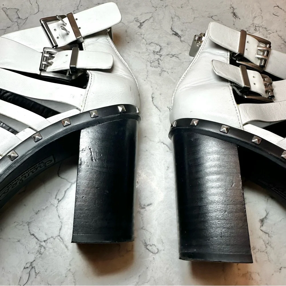 Charles David Women's 7.5 White Strappy Leather Cage Western Booties Straps